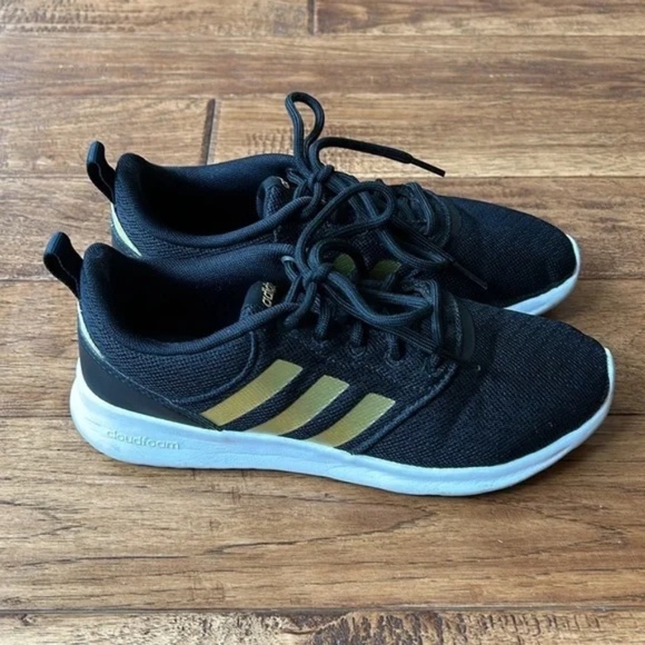 Adidas QT Racer 2.0 Cloudfoam Running Shoes Black & Gold Women's Size 6 - Picture 1 of 12